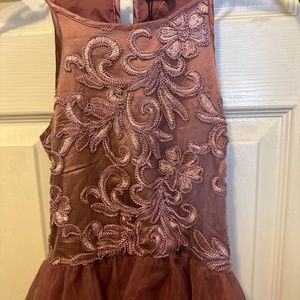 Girls size 8 dress   Miss Behave